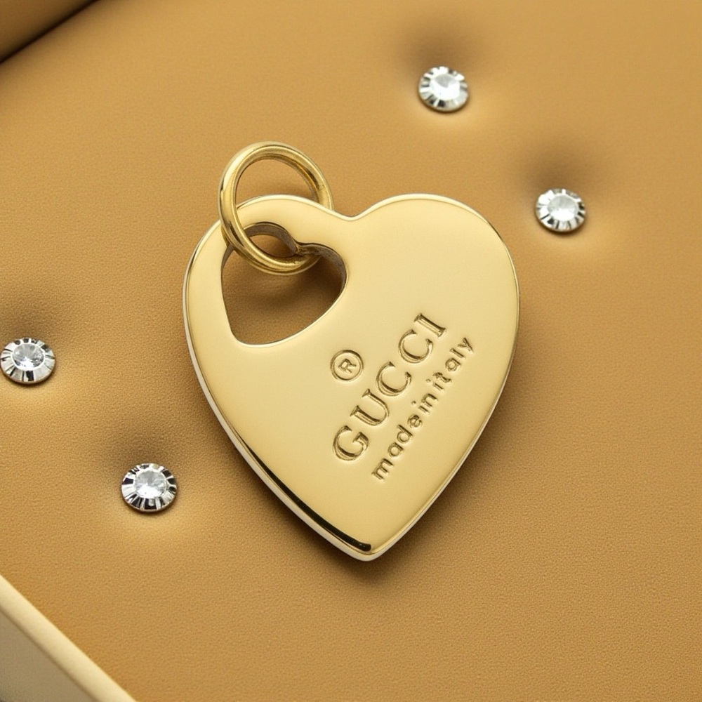 GUCCI Authentic Gold Heart Charm Pendant for Necklace - Picture 11 of 11